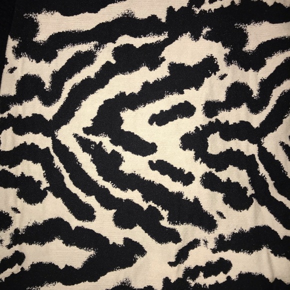 H&M Print Sweater Dress - Picture 2 of 2